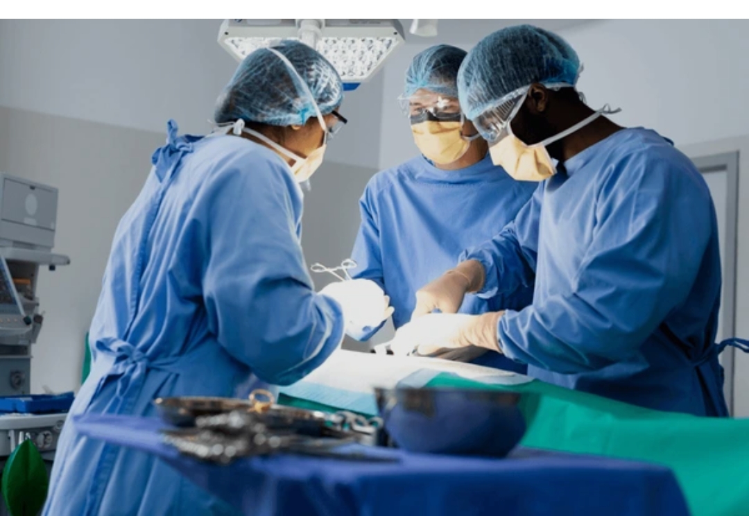 Africa-Santé — Chirurgie CEAF-SARL